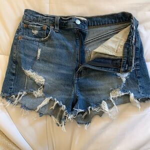 Abercrombie & Fitch the mom short